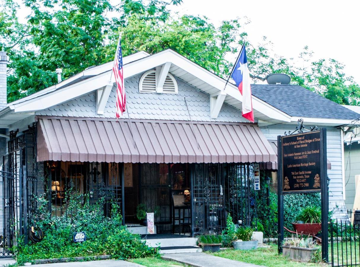 La Villa By The Riverwalk San Antonio Eksteriør billede