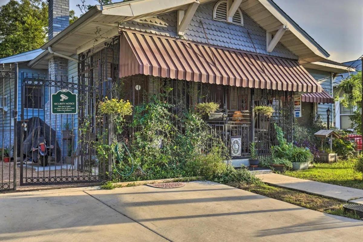 La Villa By The Riverwalk San Antonio Eksteriør billede